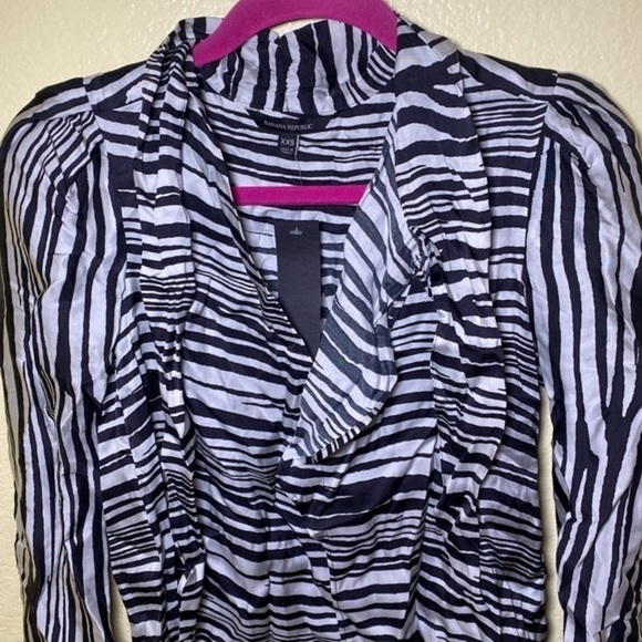 BANANA Republic‎ Zebra print long sleeve mock neck tie blouse XXS - Picture 4 of 7